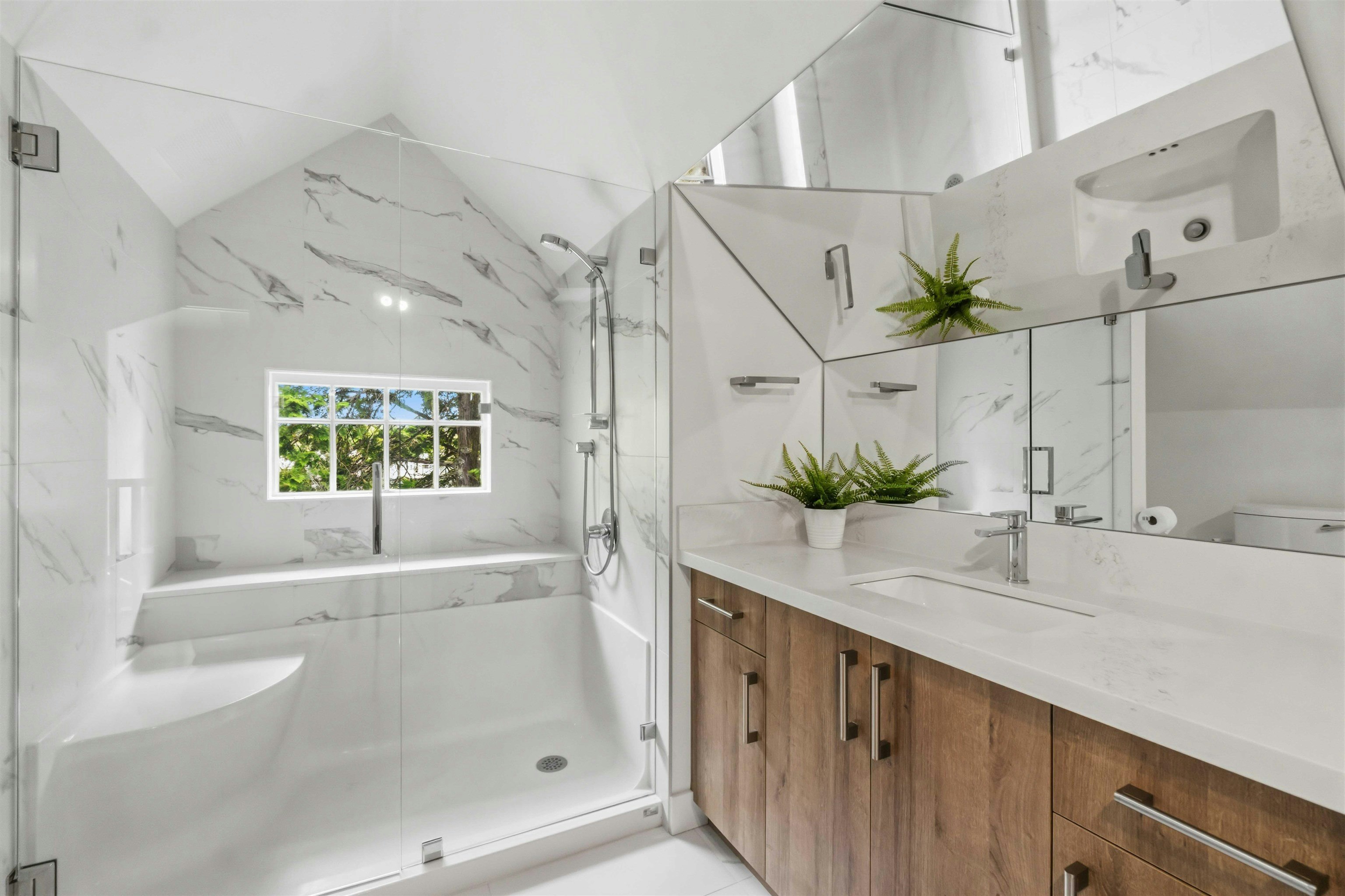 1188 Laurier Avenue, Vancouver, BC, V6H 1Y5 - 20