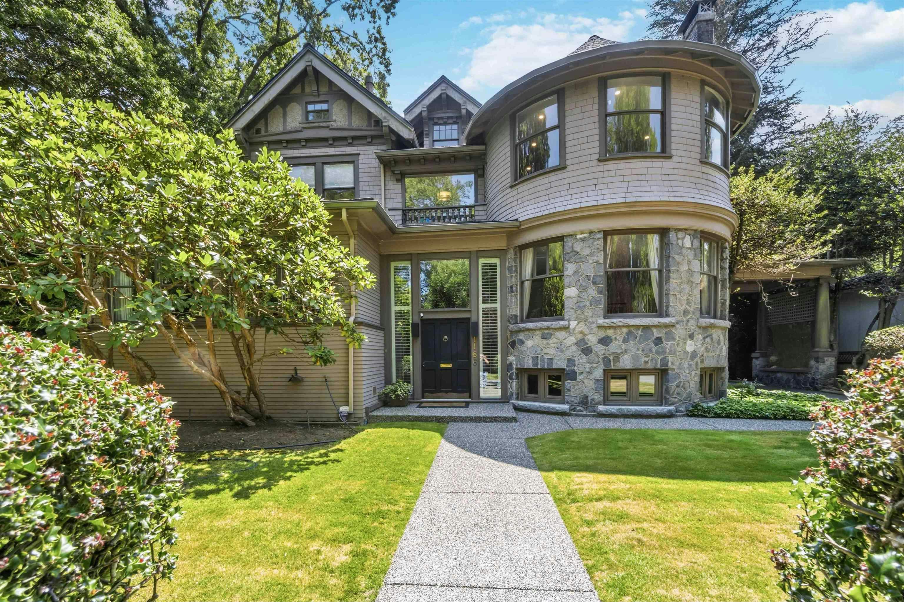 1188 Laurier Avenue, Vancouver, BC, V6H 1Y5