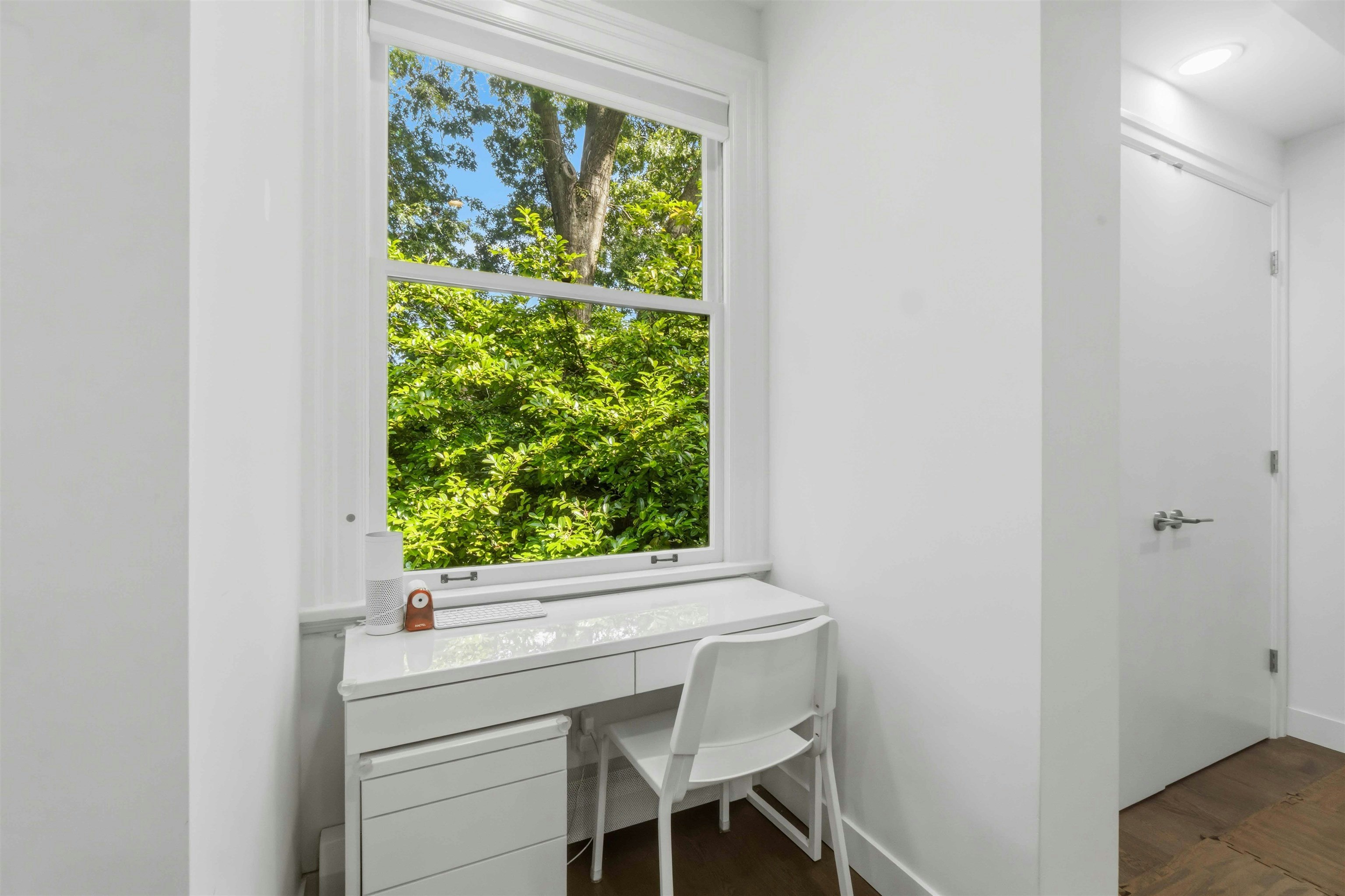 1188 Laurier Avenue, Vancouver, BC, V6H 1Y5 - 13