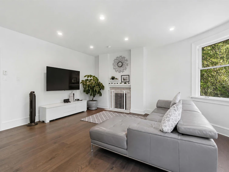 1188 Laurier Avenue, Vancouver, BC, V6H 1Y5 - 5
