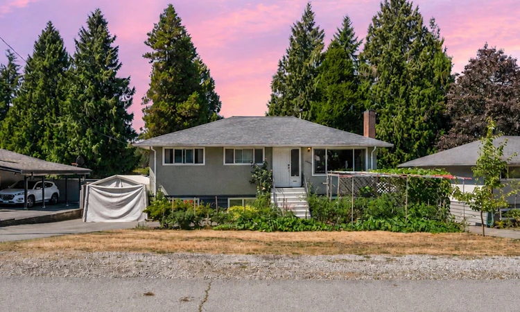 14940 Kew Drive