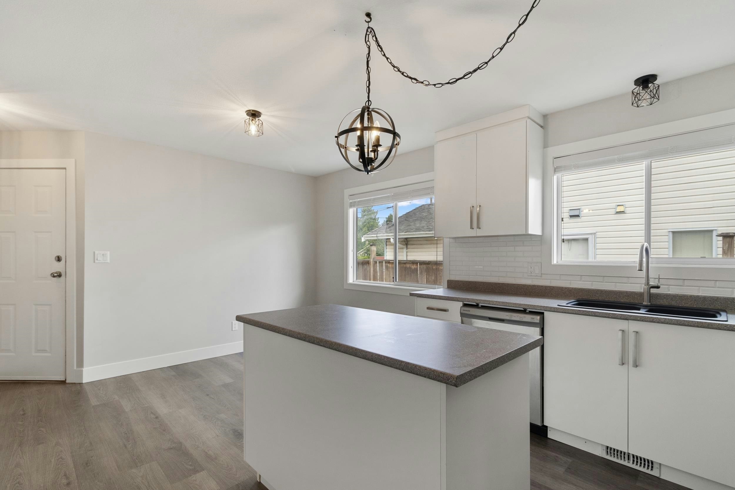9536 Carroll Street, Chilliwack, BC, V2P 7G4 - 3