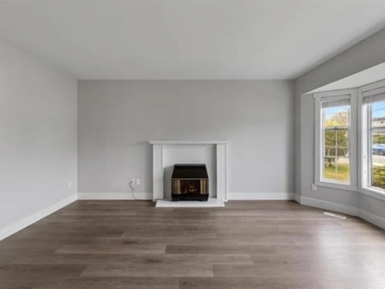9536 Carroll Street, Chilliwack, BC, V2P 7G4 - 12
