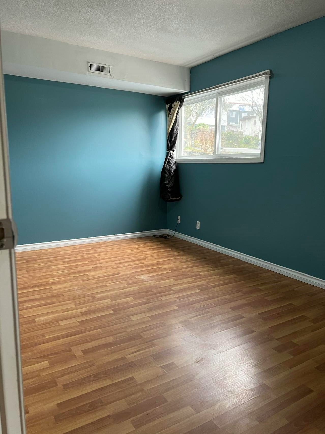 5630 Oben Street, Vancouver, BC, V5R 4P3 - 4