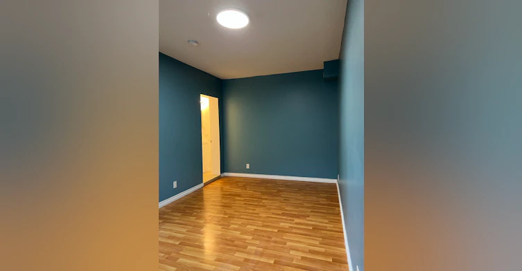 5630 Oben Street, Vancouver, BC, V5R 4P3 - 5