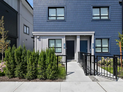14-33525 Kingston Avenue - 2
