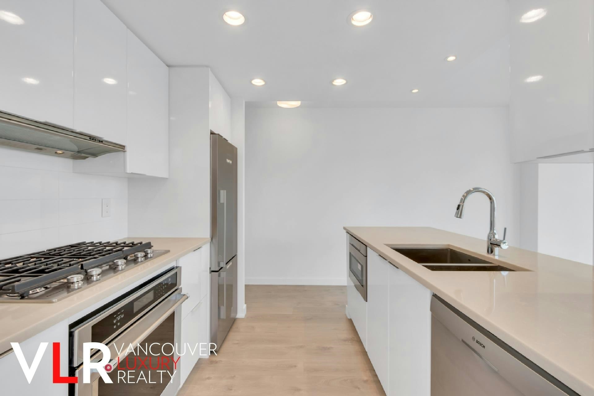 1201-1033 Marianaside Crescent, Vancouver, BC, V6Z 3A3 - 9