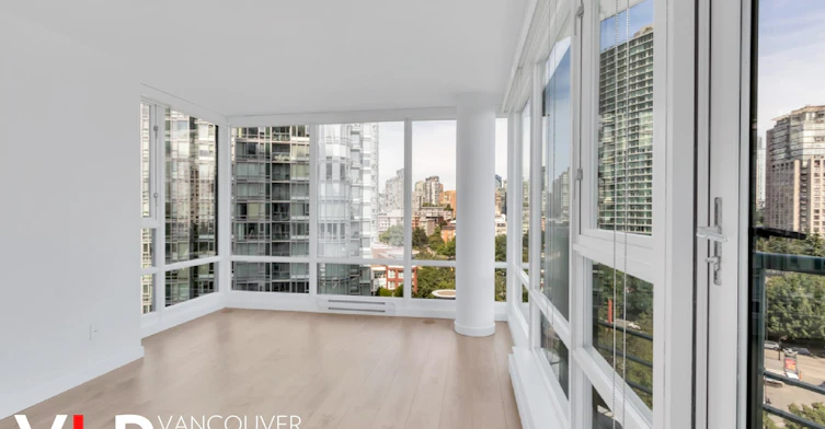 1201-1033 Marianaside Crescent, Vancouver, BC, V6Z 3A3 - 3