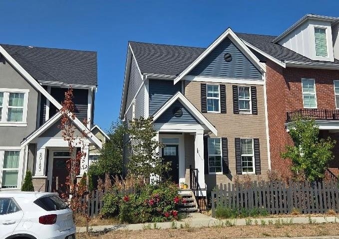 20157 83 Avenue, Langley, BC, V2Y 4L1