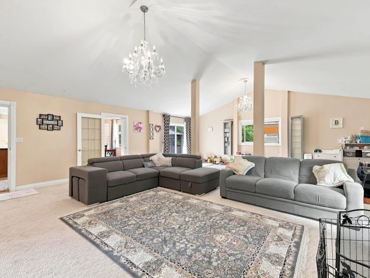 23055 132 Avenue, Maple Ridge, BC, V4R 0A8 - 6
