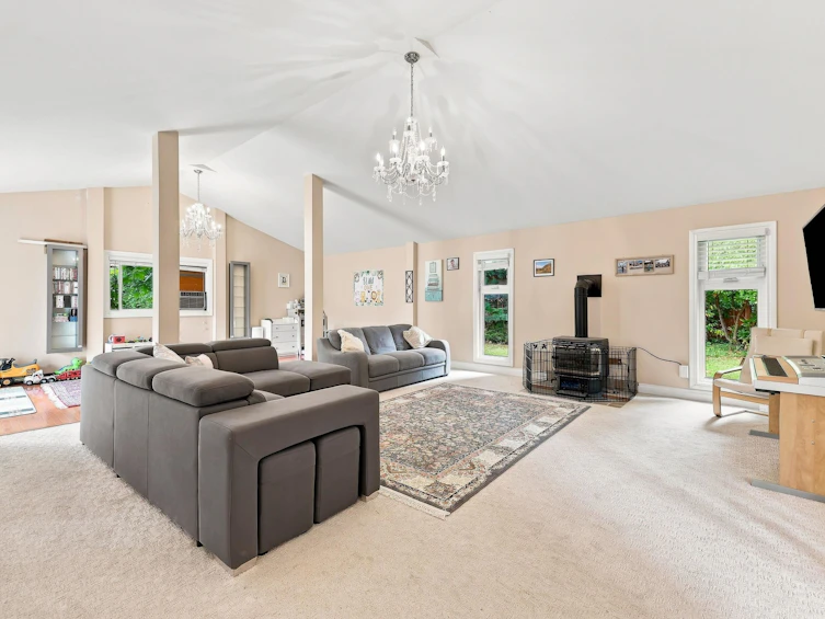 23055 132 Avenue, Maple Ridge, BC, V4R 0A8 - 24