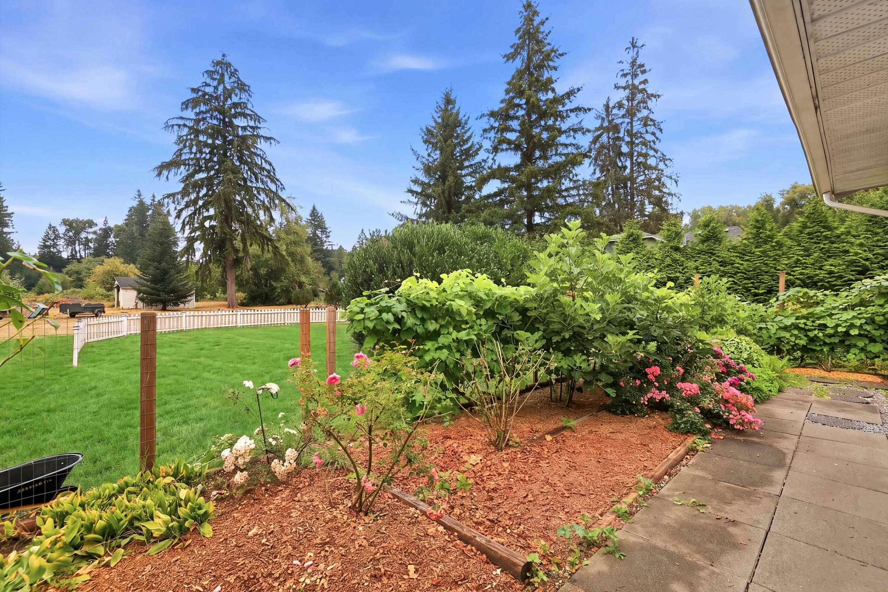 23055 132 Avenue, Maple Ridge, BC, V4R 0A8 - 16