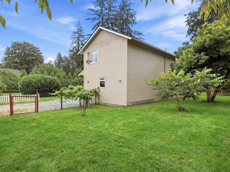 23055 132 Avenue, Maple Ridge, BC, V4R 0A8 - 23