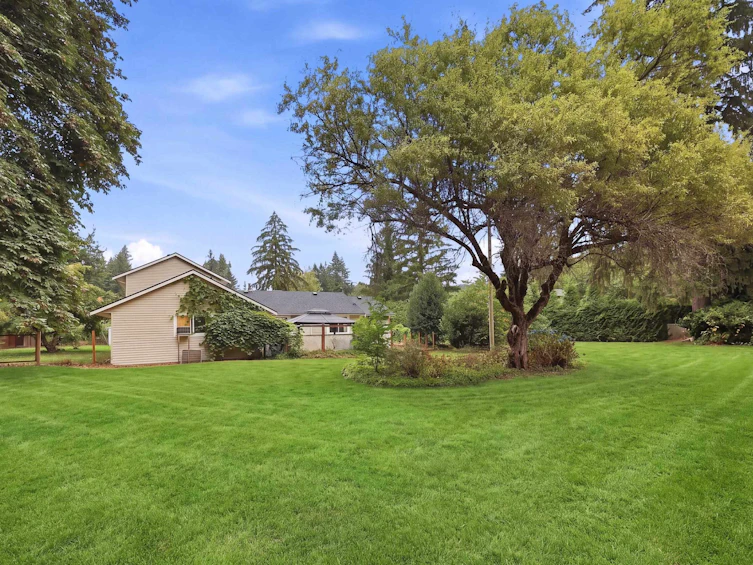23055 132 Avenue, Maple Ridge, BC, V4R 0A8 - 13