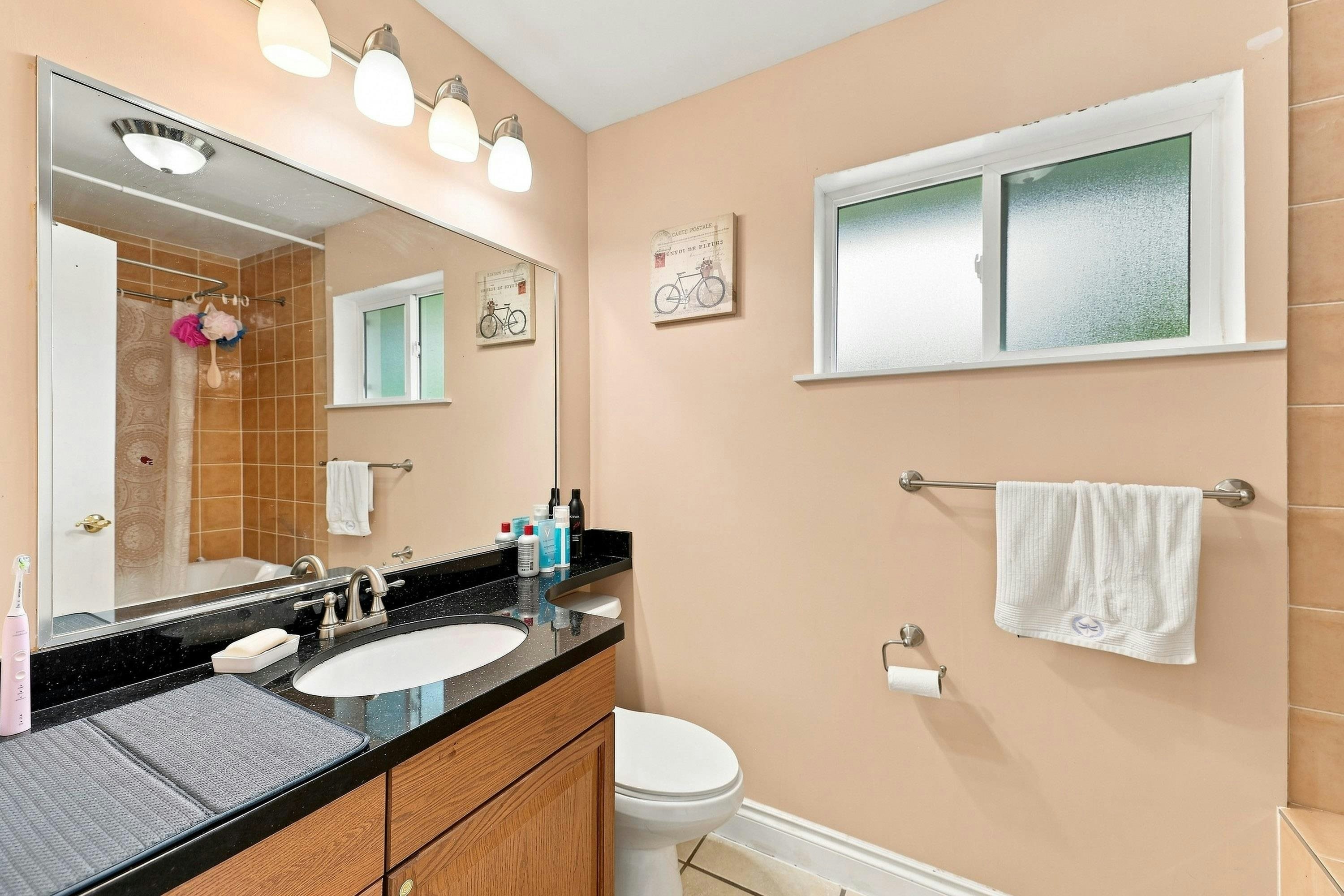23055 132 Avenue, Maple Ridge, BC, V4R 0A8 - 33