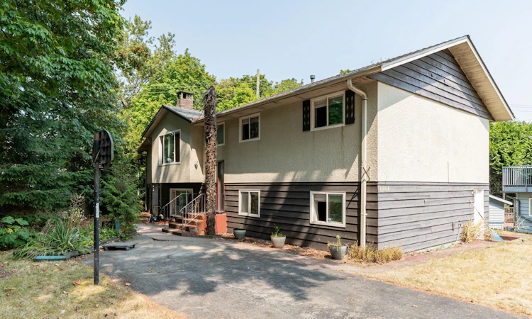 11004 Mcadam Road