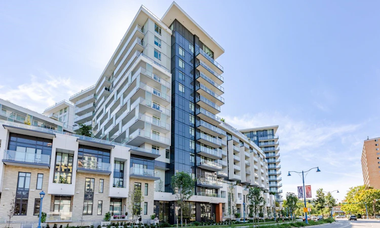 728-6300 Minoru Boulevard