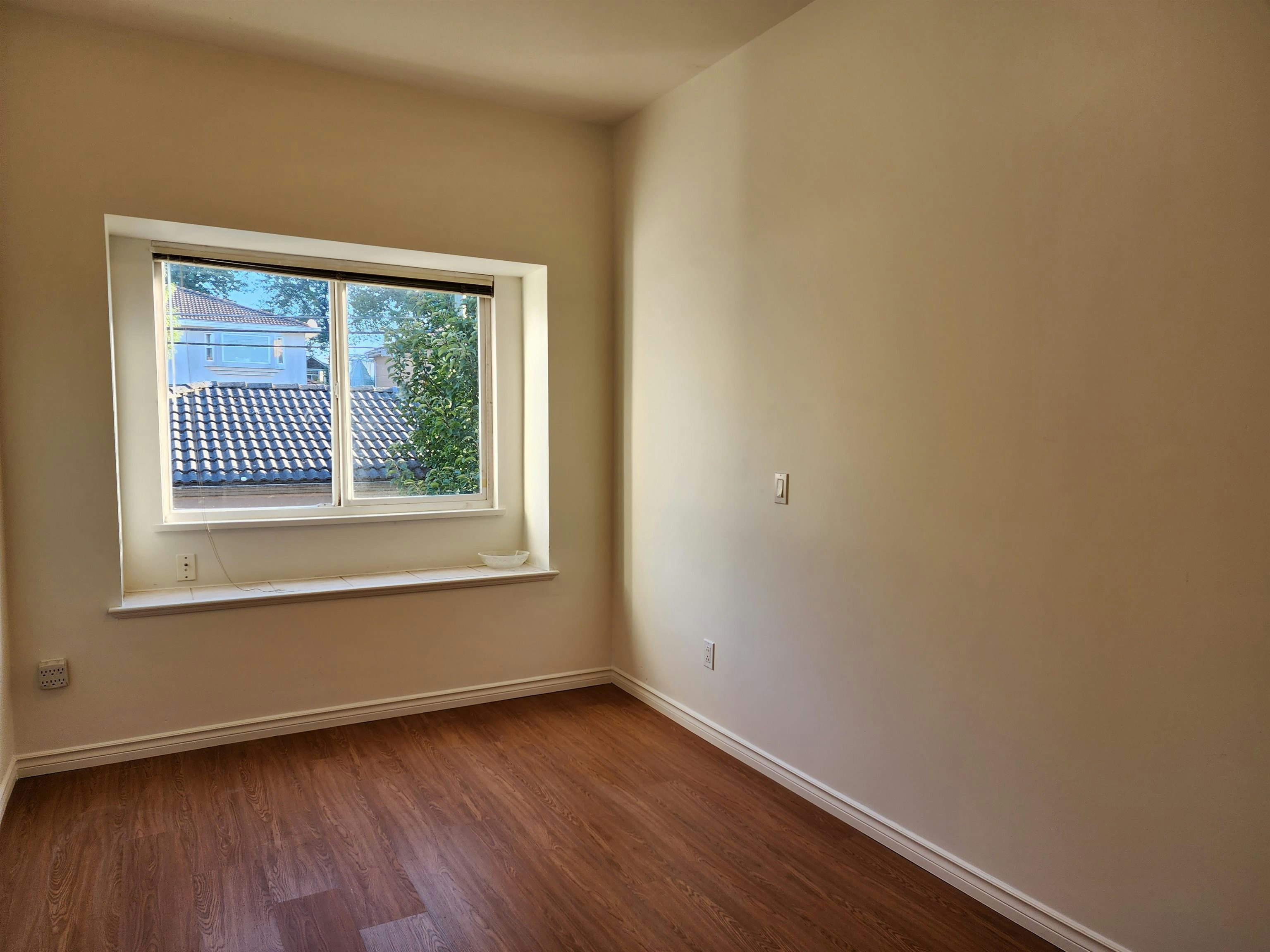 35xx Normandy Drive, Vancouver, BC, V5M 2E7 - 6