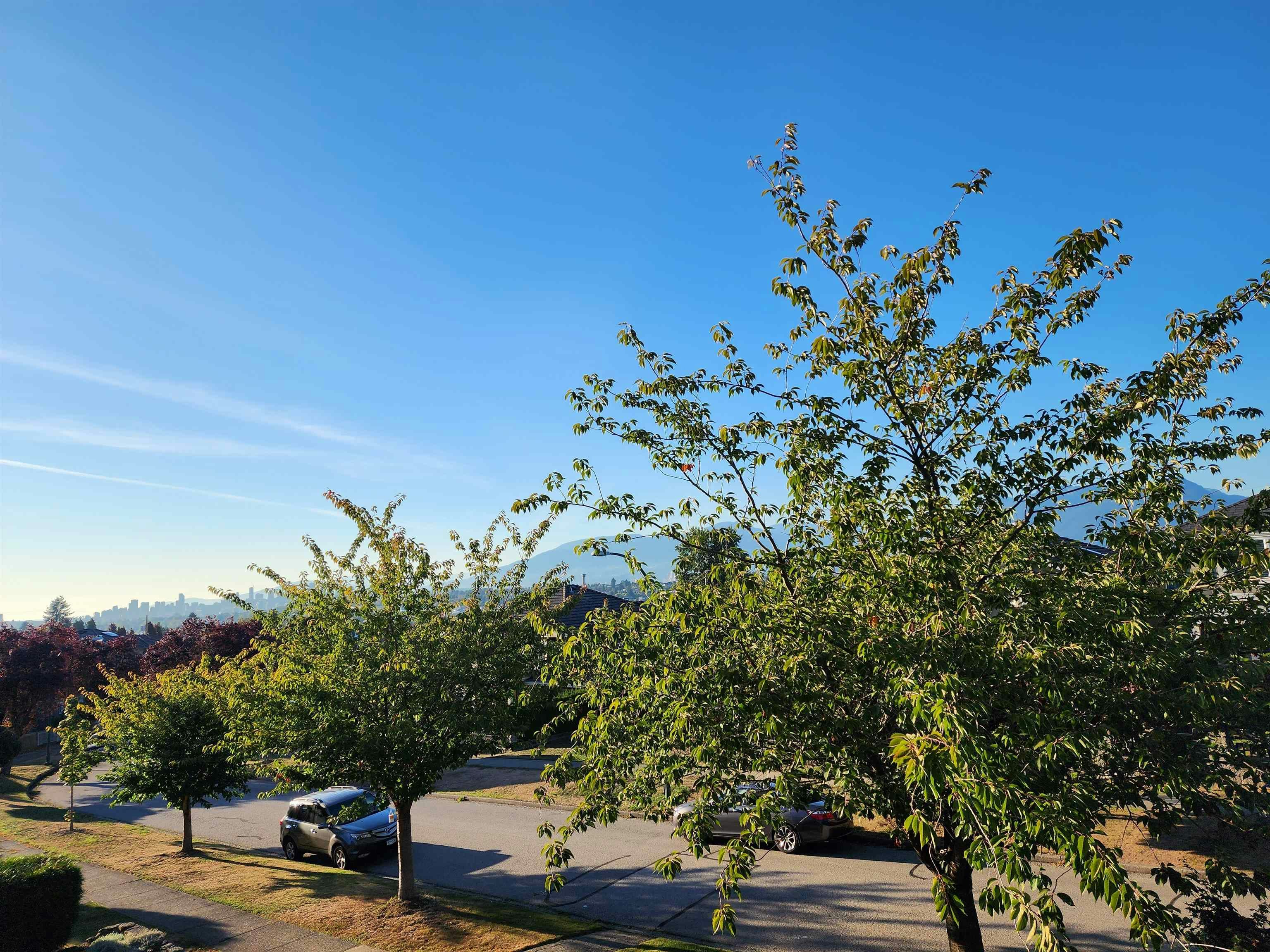 35xx Normandy Drive, Vancouver, BC, V5M 2E7 - 8