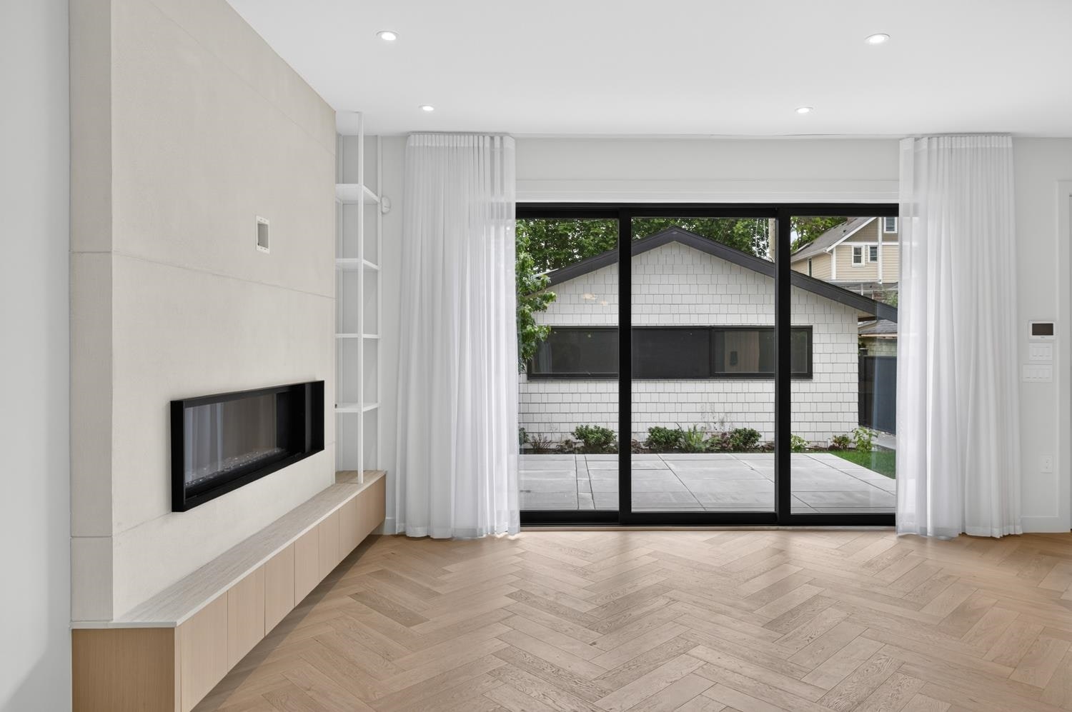 2-58 E 40th Avenue, Vancouver, BC, V5W 1L4 - 11