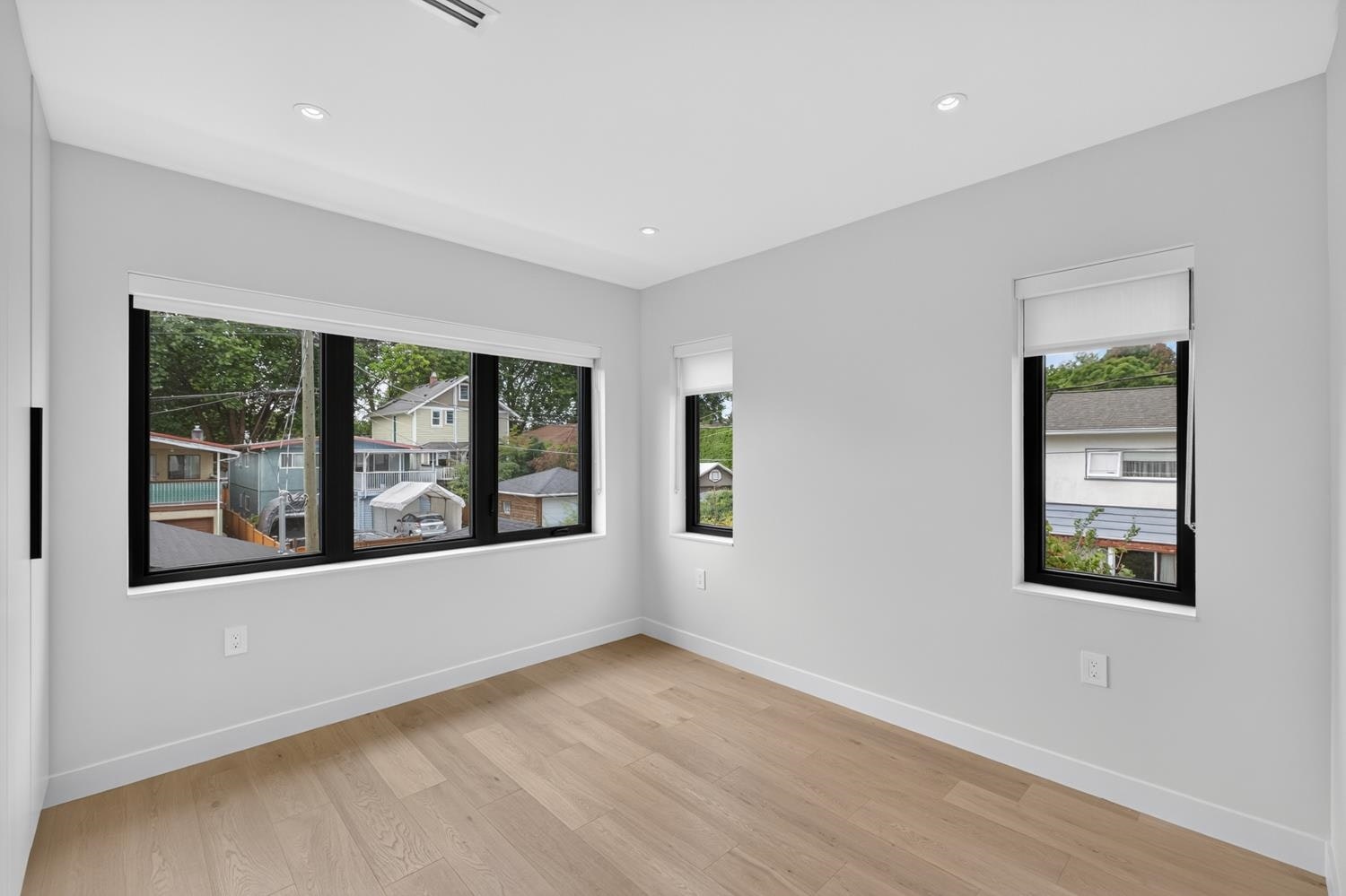2-58 E 40th Avenue, Vancouver, BC, V5W 1L4 - 27