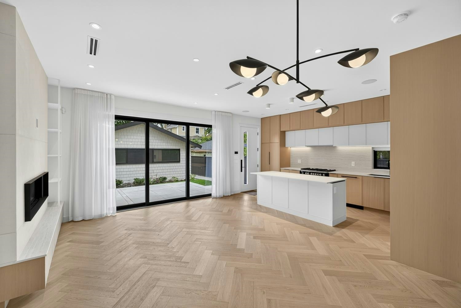 2-58 E 40th Avenue, Vancouver, BC, V5W 1L4 - 13