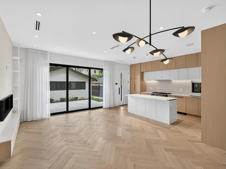 2-58 E 40th Avenue, Vancouver, BC, V5W 1L4 - 13