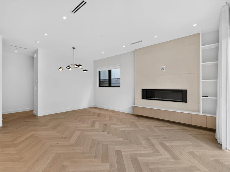 2-58 E 40th Avenue, Vancouver, BC, V5W 1L4 - 9