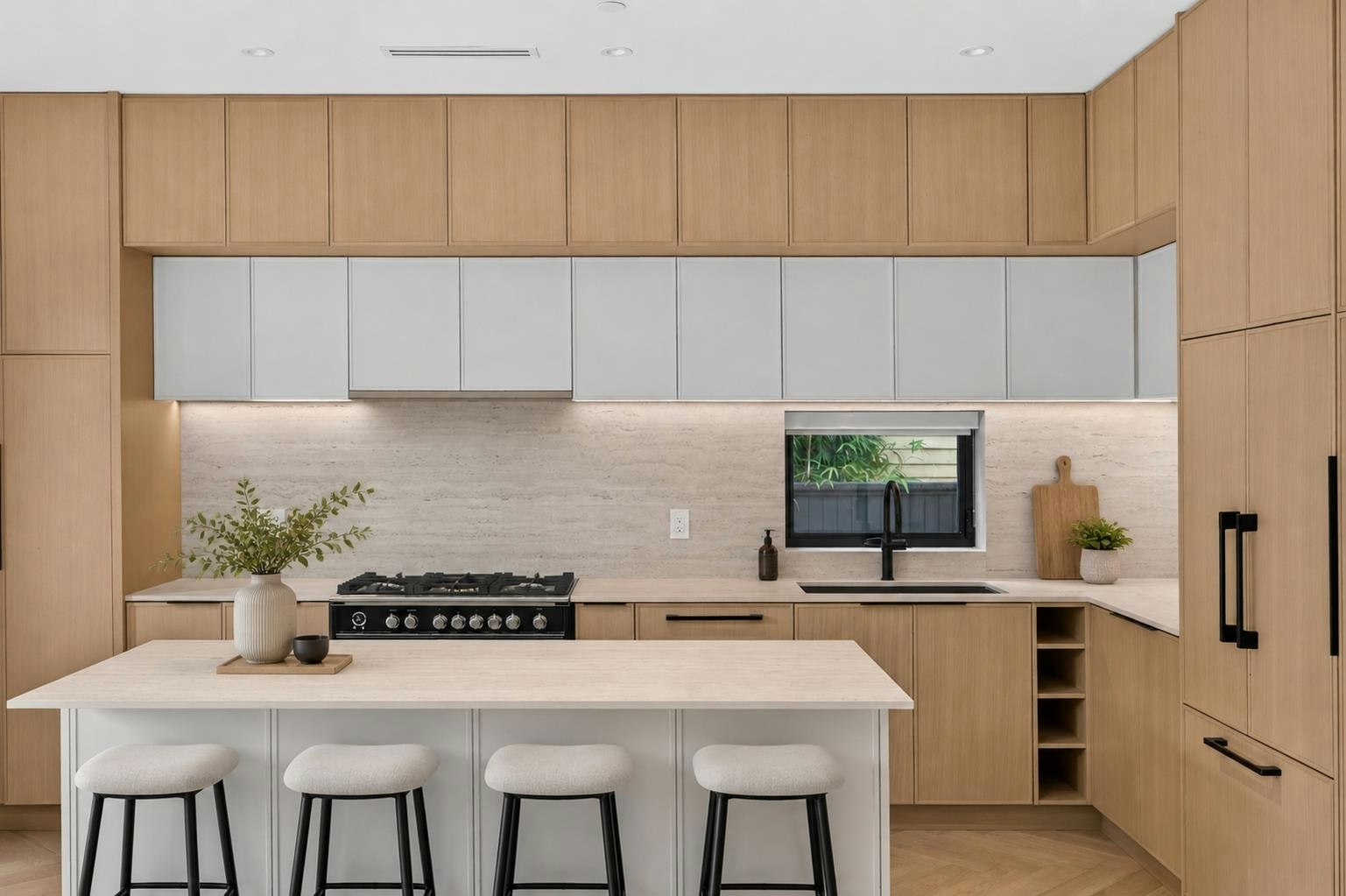 2-58 E 40th Avenue, Vancouver, BC, V5W 1L4 - 4