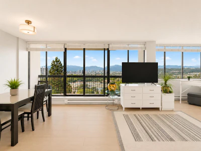 1102-6540 Burlington Avenue - 3