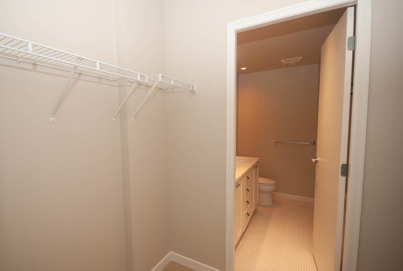 606-170 W 1st Street, North Vancouver, BC, V7M 3P2 - 16