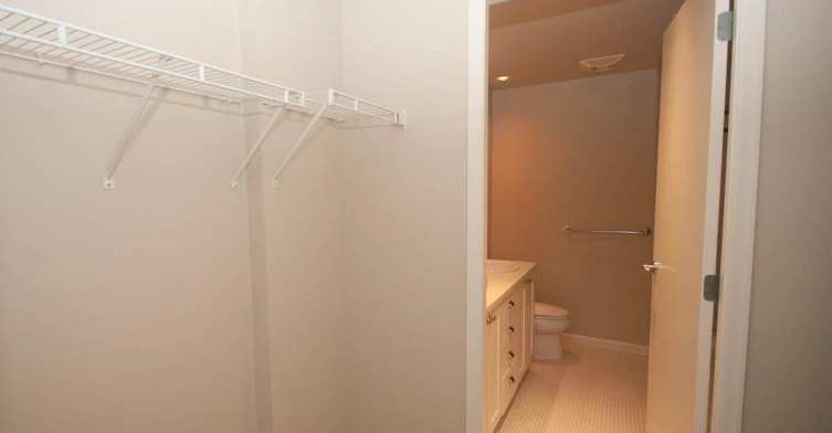 606-170 W 1st Street, North Vancouver, BC, V7M 3P2 - 16