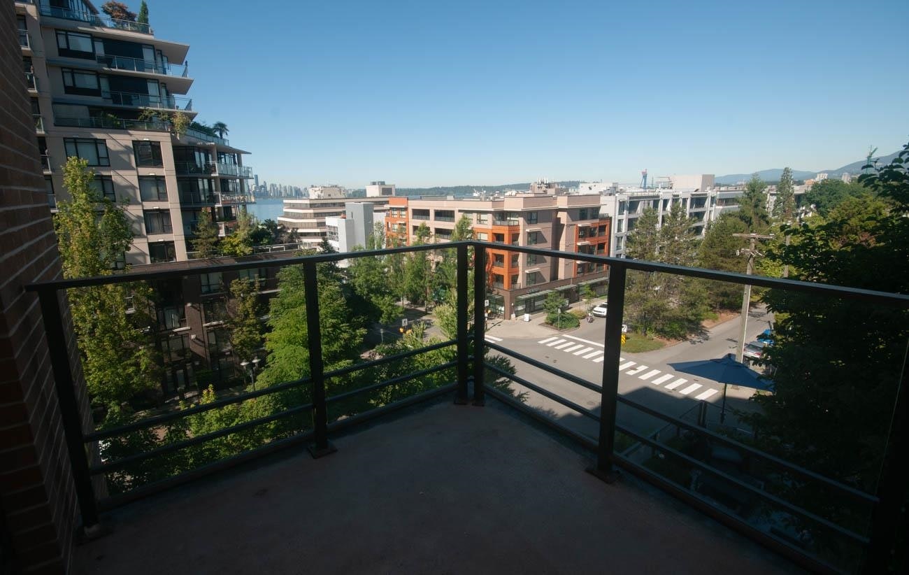 606-170 W 1st Street, North Vancouver, BC, V7M 3P2 - 7
