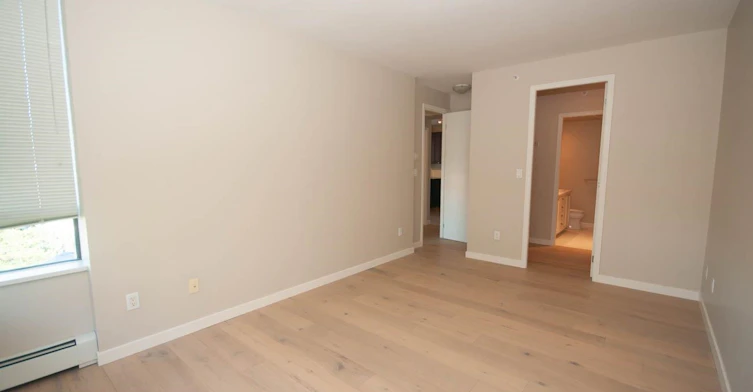 606-170 W 1st Street, North Vancouver, BC, V7M 3P2 - 11