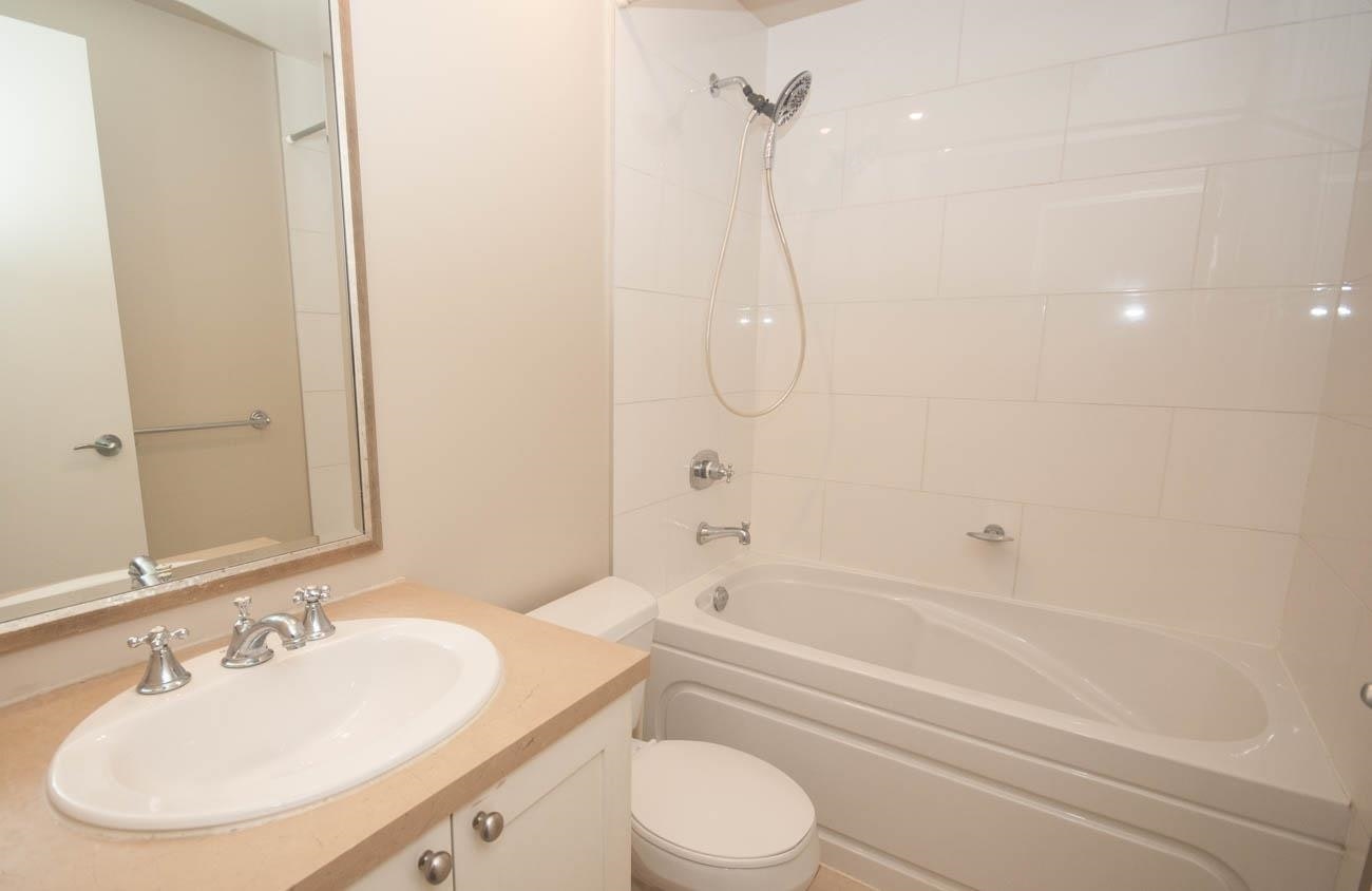606-170 W 1st Street, North Vancouver, BC, V7M 3P2 - 14