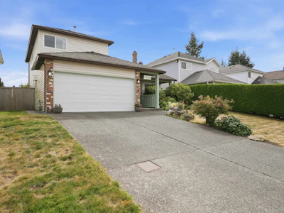 11886 79 Avenue - 2