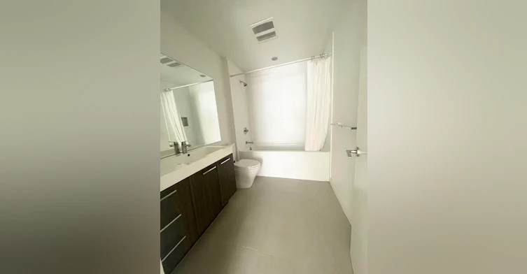 110-9250 University High Street, Burnaby, BC, V5A 0B3 - 11