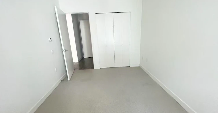 110-9250 University High Street, Burnaby, BC, V5A 0B3 - 4