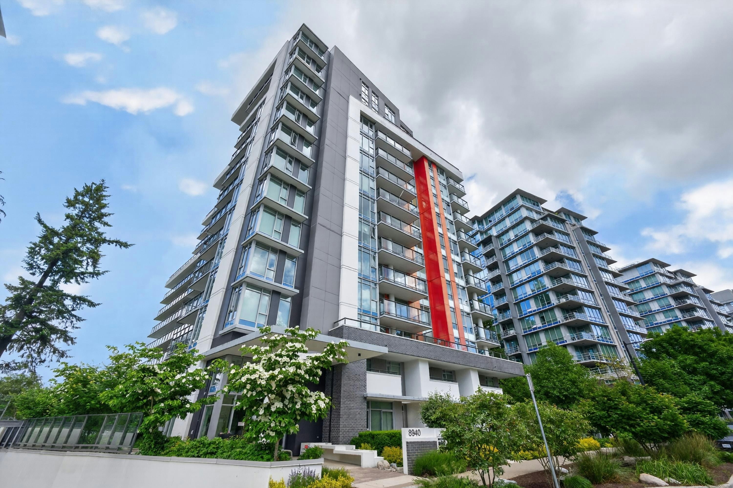 1103-8940 University Crescent, Burnaby, BC, V5A 0E7