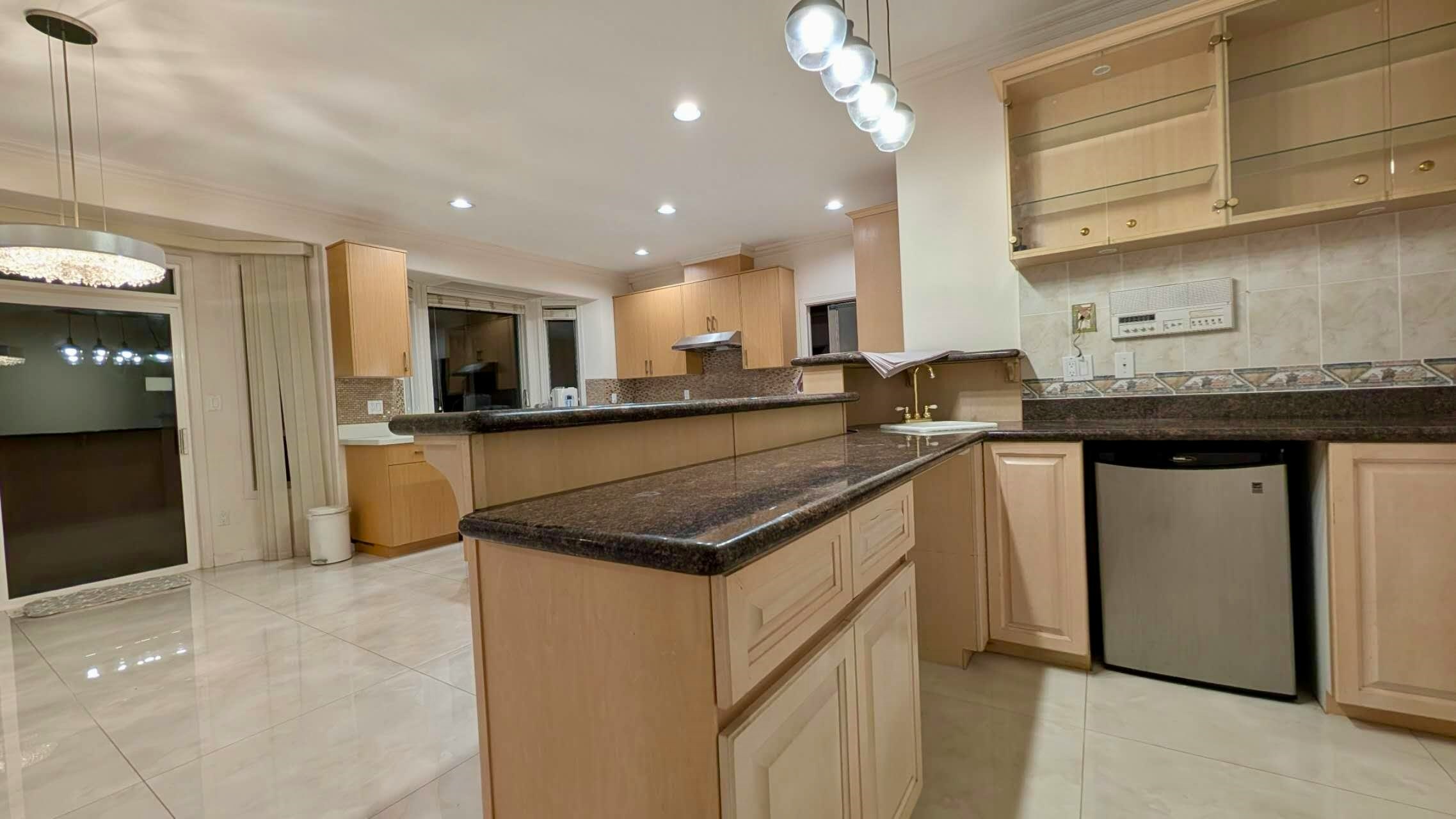8580 Mowbray Road, Richmond, BC, V7A 2B7 - 5