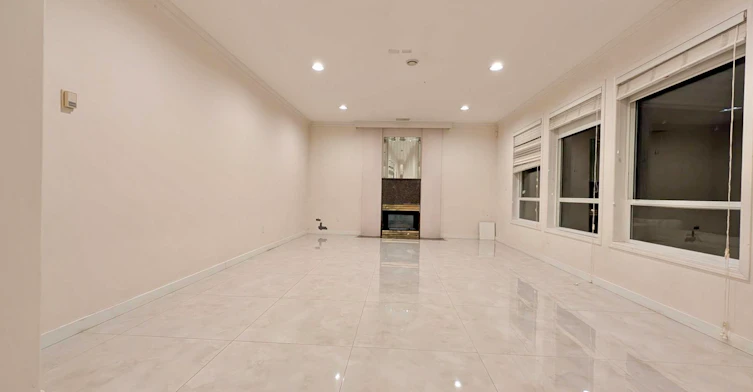 8580 Mowbray Road, Richmond, BC, V7A 2B7 - 4