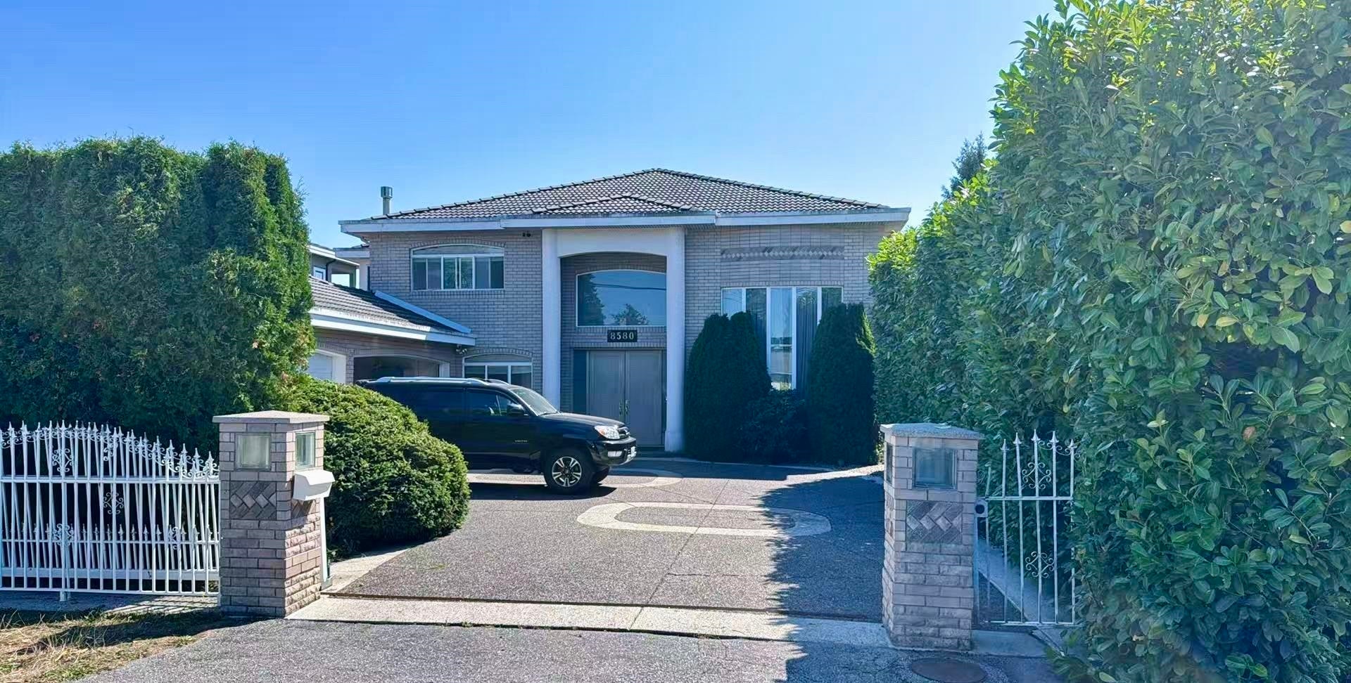 8580 Mowbray Road, Richmond, BC, V7A 2B7
