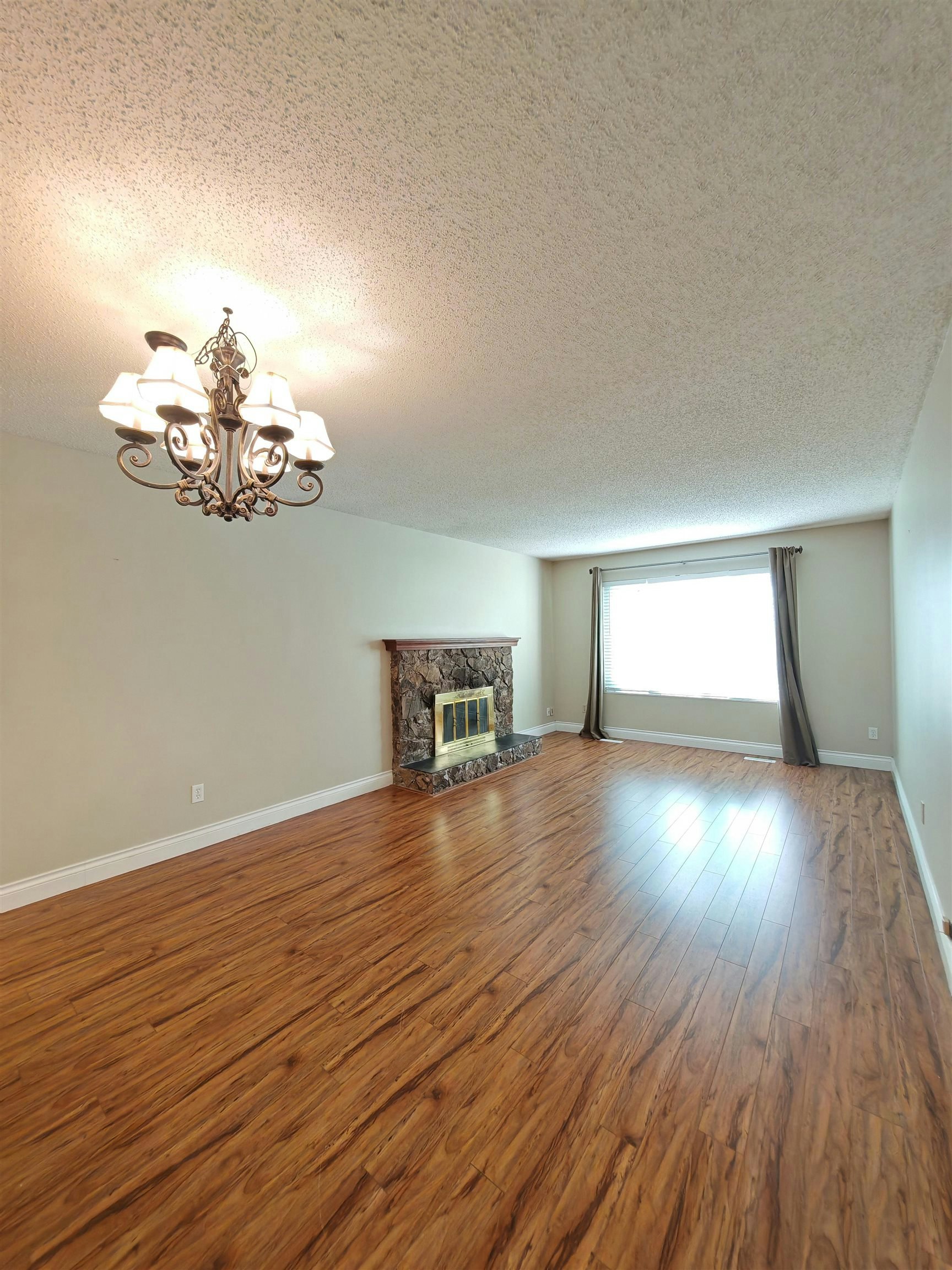 2607 Wildwood Drive, Langley, BC, V2Y 1C6 - 3