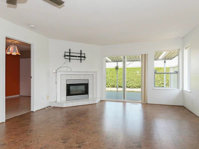 27-23580 Dewdney Trunk Road - 4