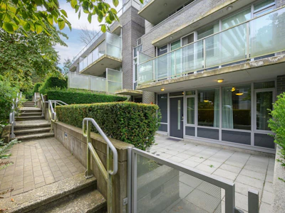 110-9025 Highland Court - 2