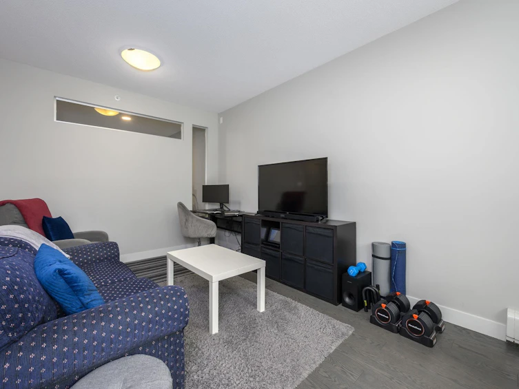 110-9025 Highland Court, Burnaby, BC, V5A 0A8 - 6