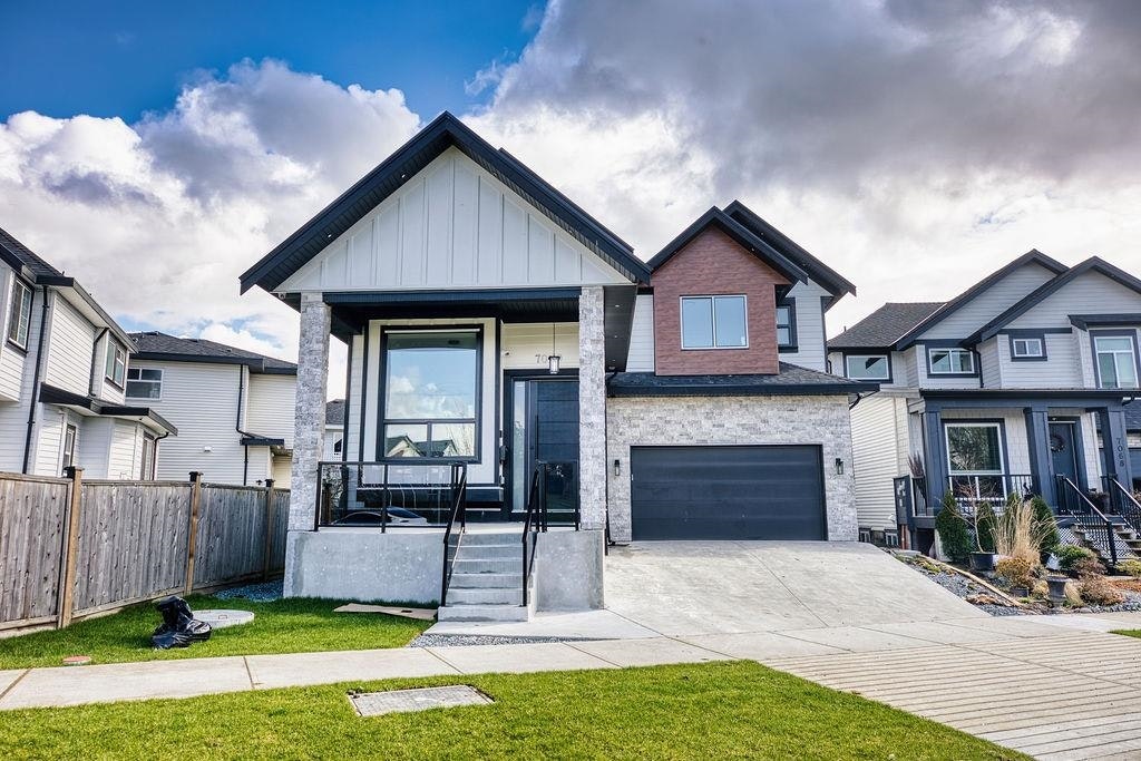 7080 192a Street, Surrey, BC, V4N 6V1 - 2