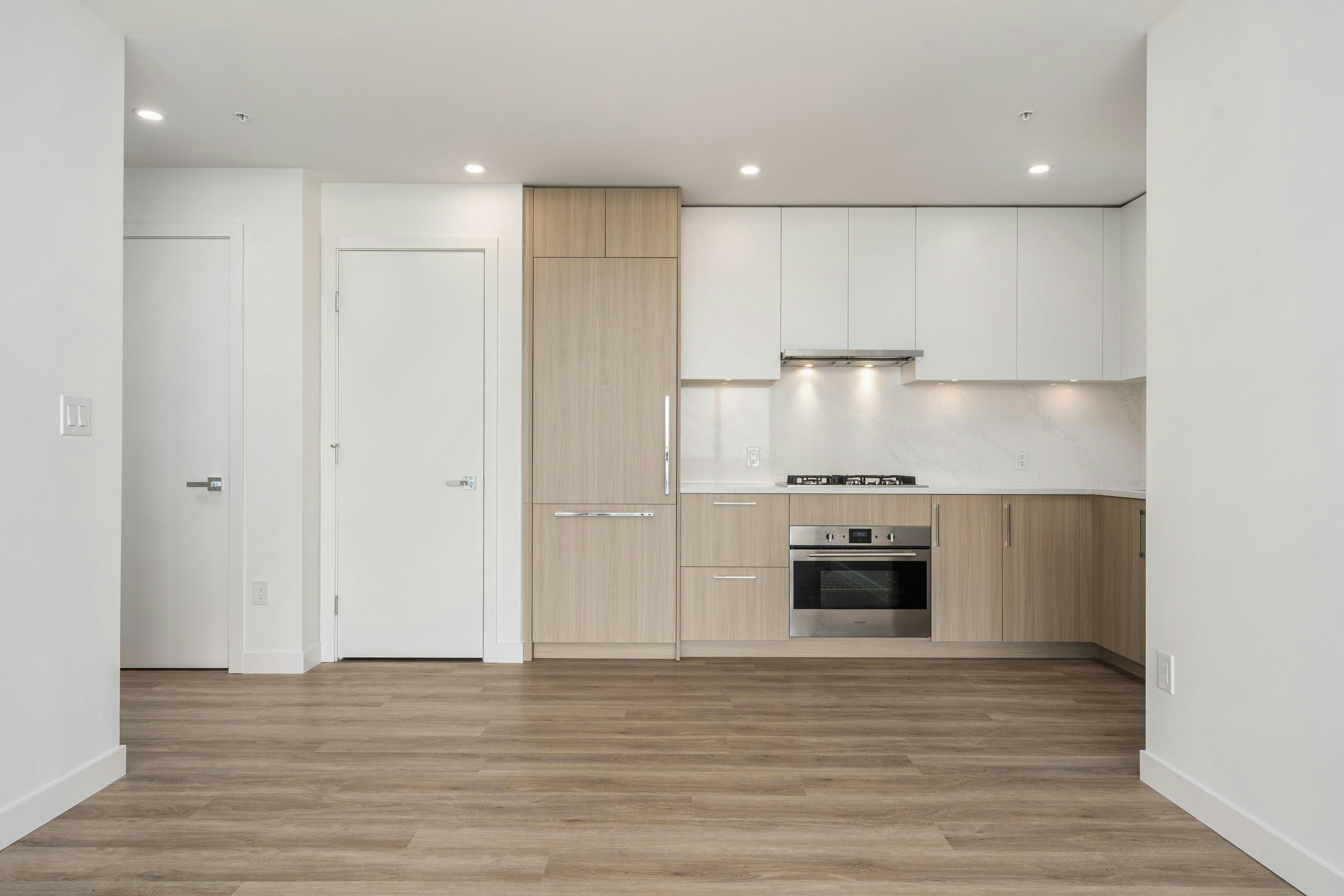 2801-9675 King George Boulevard, Surrey, BC, V3T 0T7