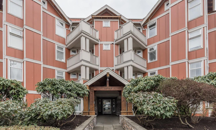 307-15368 16a Avenue