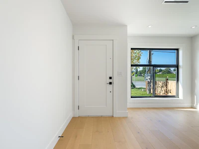 4943 44 Avenue - 4